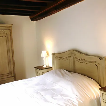 Le Petit Ziem Apartment